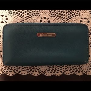Michael Kors wallet